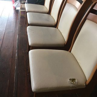 4人掛けダイニングセットの画像