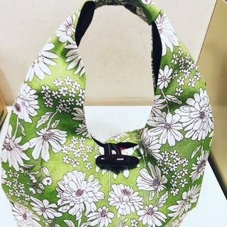 ハンドメイドバックです。