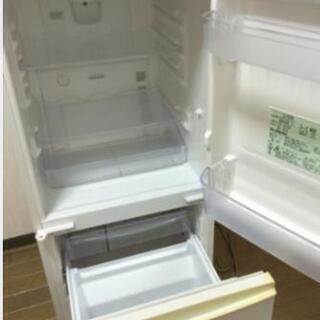 シャープ冷蔵庫の画像