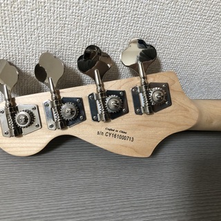 【ベース】SQUIER ( スクワイヤ ) / Affinity Jazz Bass V Black【SQUIERのベースケース付き】値下げ！の画像