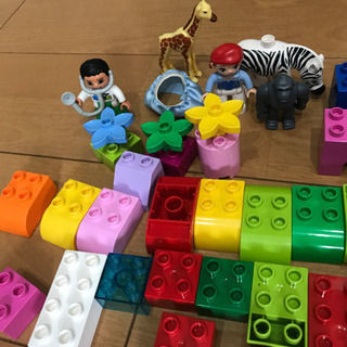 幼児用LEGOブロックの画像