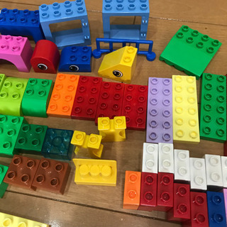 幼児用LEGOブロックの画像
