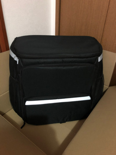 ウーバーイーツ　3代目バッグ
