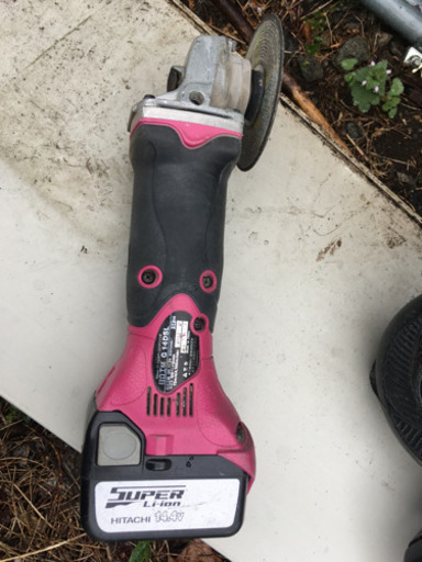 HITACHI ディスクグラインダー　サンダー