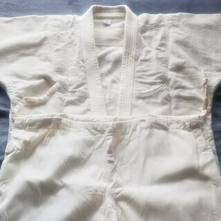 柔道着（上下＋白帯）の画像