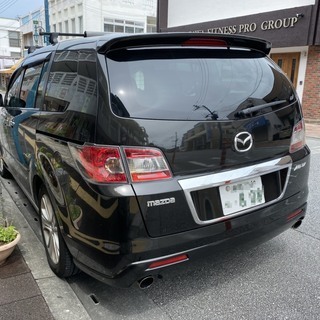 MPV　2.3 ターボ　黒　8人乗りの画像