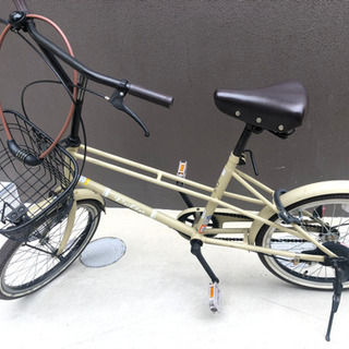 ベージュの自転車