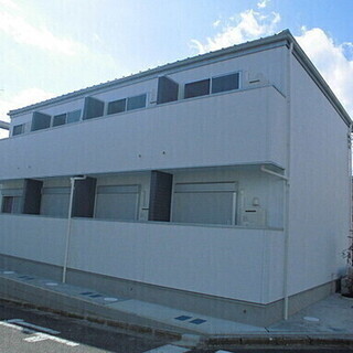 ☆初期費用５万円☆築４年&駅徒歩10分の好立地物件！