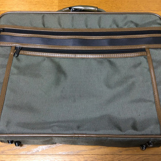 ローレル　ビジネスバッグ