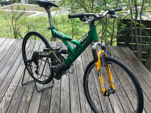 TREK VRX300 ミシュランスリックタイヤ　街乗り