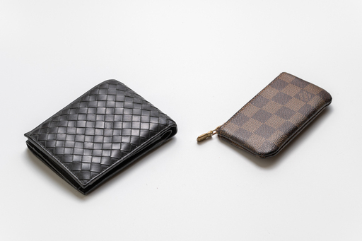 直営店購入の本物です。ボッテガヴェネタの財布＆ヴィトンの小銭入れ(キーケースにもなります)