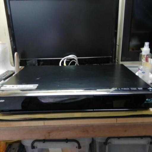SHARP AQUOSブルーレイレコーダーBD-HDW43