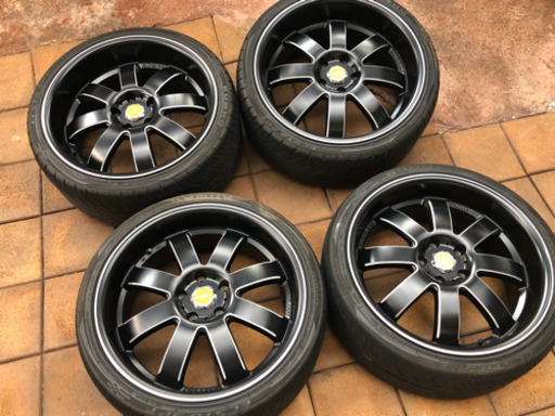 【美品】LM-8 19×8.5J(9.5J)5H+38 PCD114.3