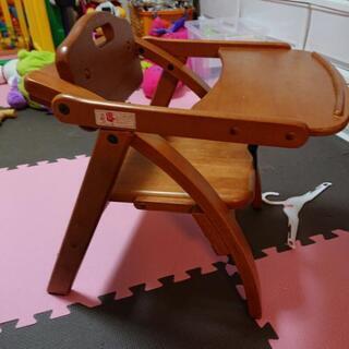 ベビーテーブル