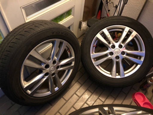 E52エルグランド純正アルミ　タイヤ付き　受付終了