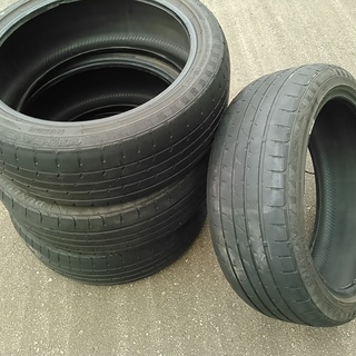 ダンロップ ENASAVE RV504 中古 215/45R18...