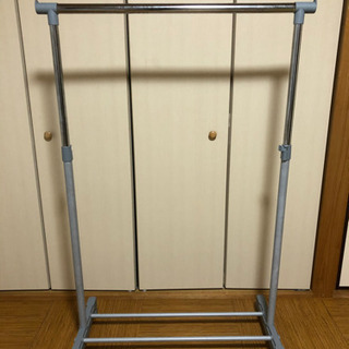 ハンガーラック