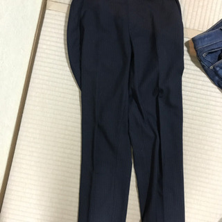 UNIQLOアンクルパンツ