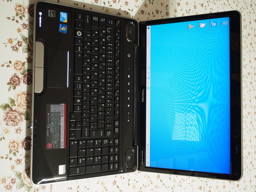 【週末限定値下げ】東芝  dynabook 16型ワイド/新品SSD128GB/4GB/ブルーレイ/Windows10