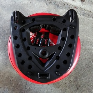 ｷｼﾞﾏ（GIVIにも） ﾘﾔﾄｯﾌﾟｹｰｽ用ﾍﾞｰｽﾌﾟﾚｰﾄ中古 の画像