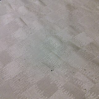 【中古】セルコン マルチカバー 格子柄ライトベージュ 光沢有 ベッドカバーとしても使用可の画像