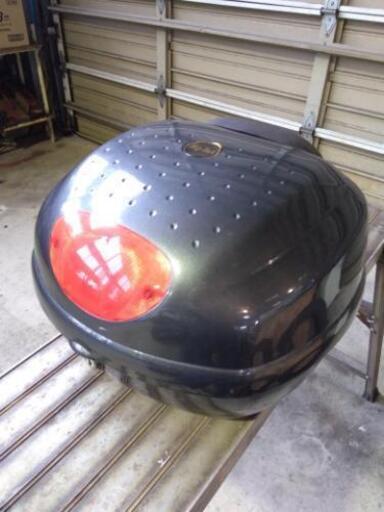 リヤボックス　ユーズド品