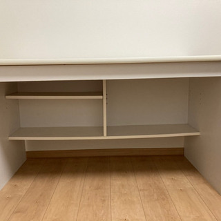 無料　勉強机・椅子の画像