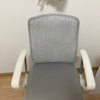 無料　勉強机・椅子の画像