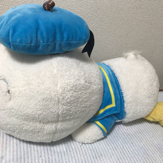 ドナルド でかぬいぐるみの画像