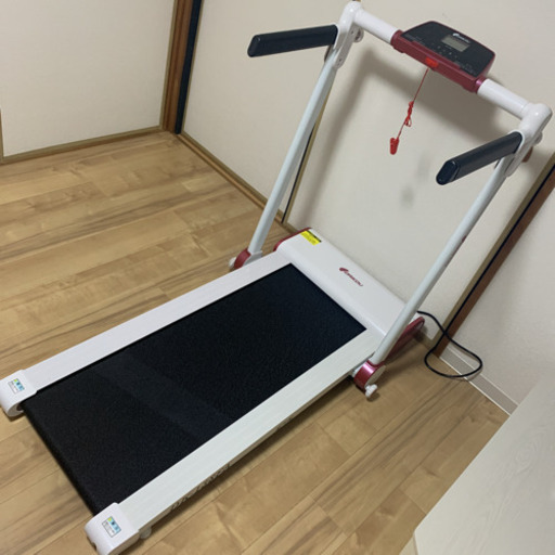 ランニング　マシーン　ルーム　ランナー