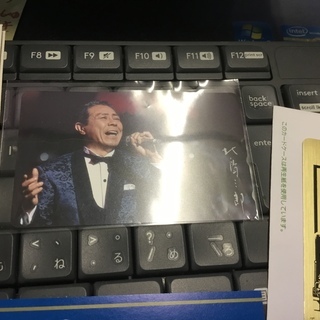 どれか1枚プレゼント　古いテレホンカードの画像