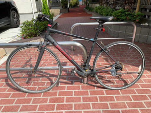 スペシャライズド　クロスバイク　売り切りたいので値引します。