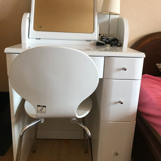 ホワイト 中古 ドレッサー