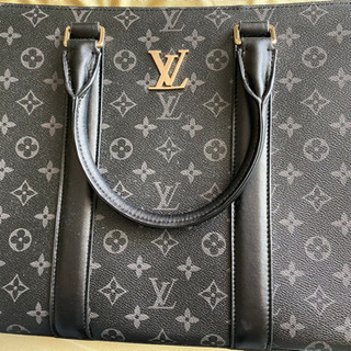 ルイヴィトン アルマ モノグラム