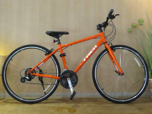 素晴らしい クロスバイク 丸亀のクロスバイクの ) (Go オレンジ fx1 trek 自転車本体