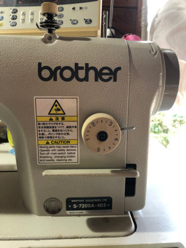 工業用ミシン　brother