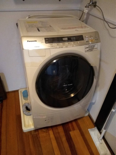 ドラム式洗濯機　9キロ　本日、明日トラックに乗せてる為配送無料