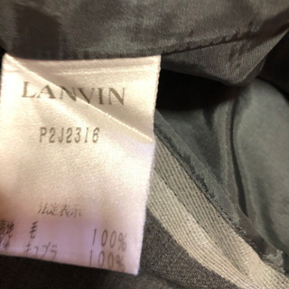 LANVINスーツの画像