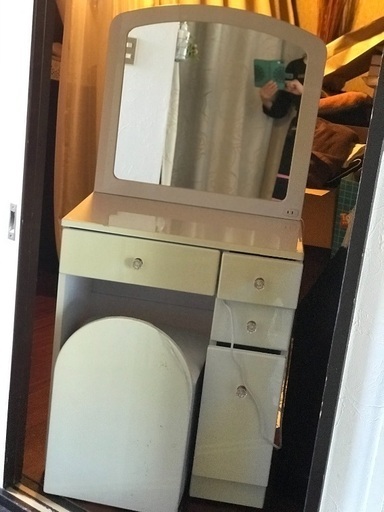 ドレッサー　ホワイト