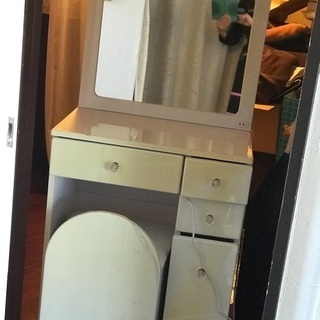 ドレッサー　ホワイト