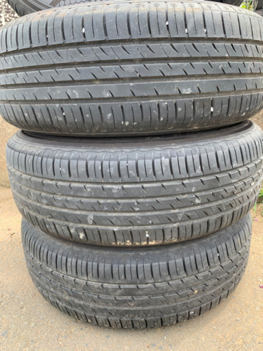 中古ホイール　ZACK JP-10　16×6.5JJ　PCD114.3　ET53　5穴　タイヤ付き