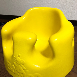 取引中！バンボ。専用のテーブル付き。