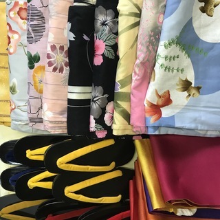 単品売り出来ます。ゆかた（14枚）帯リバーシブル（新品1枚、20枚）下駄（新品6足）の画像