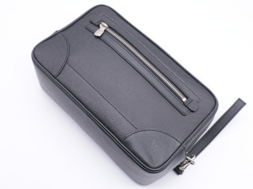 《LOUIS VUITTON/タイガ ネオパヴェル セカンドバッグ》ABランク