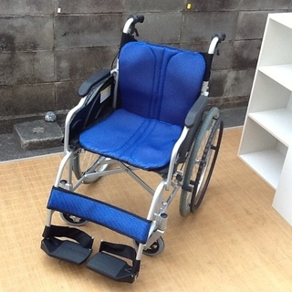 【おすすめ品】自走用車椅子 ケアテックジャパンの車いす 軽量でア...
