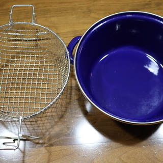 ドイツ製フライヤー　（鍋ホウロウ製）の画像