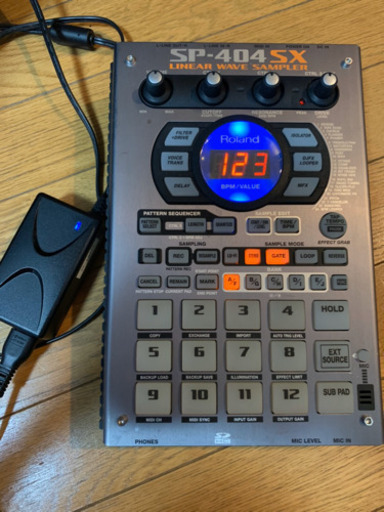 Roland SP-404SX サンプラー