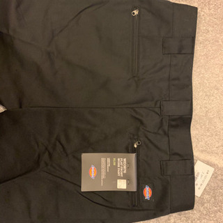 新品ジーンズの画像