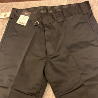 新品ジーンズの画像