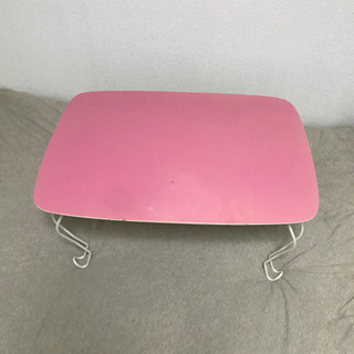一人暮らし用　ピンクテーブル